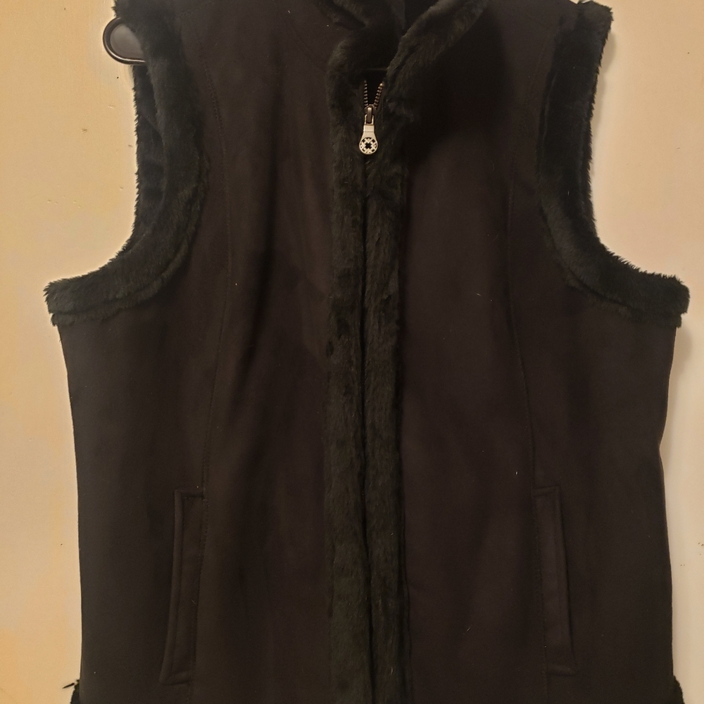 Jaclyn Smith faux fur Vest